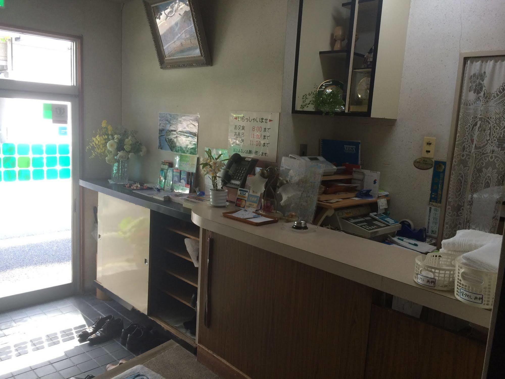 הירושימה Kasuga Ryokan מראה חיצוני תמונה